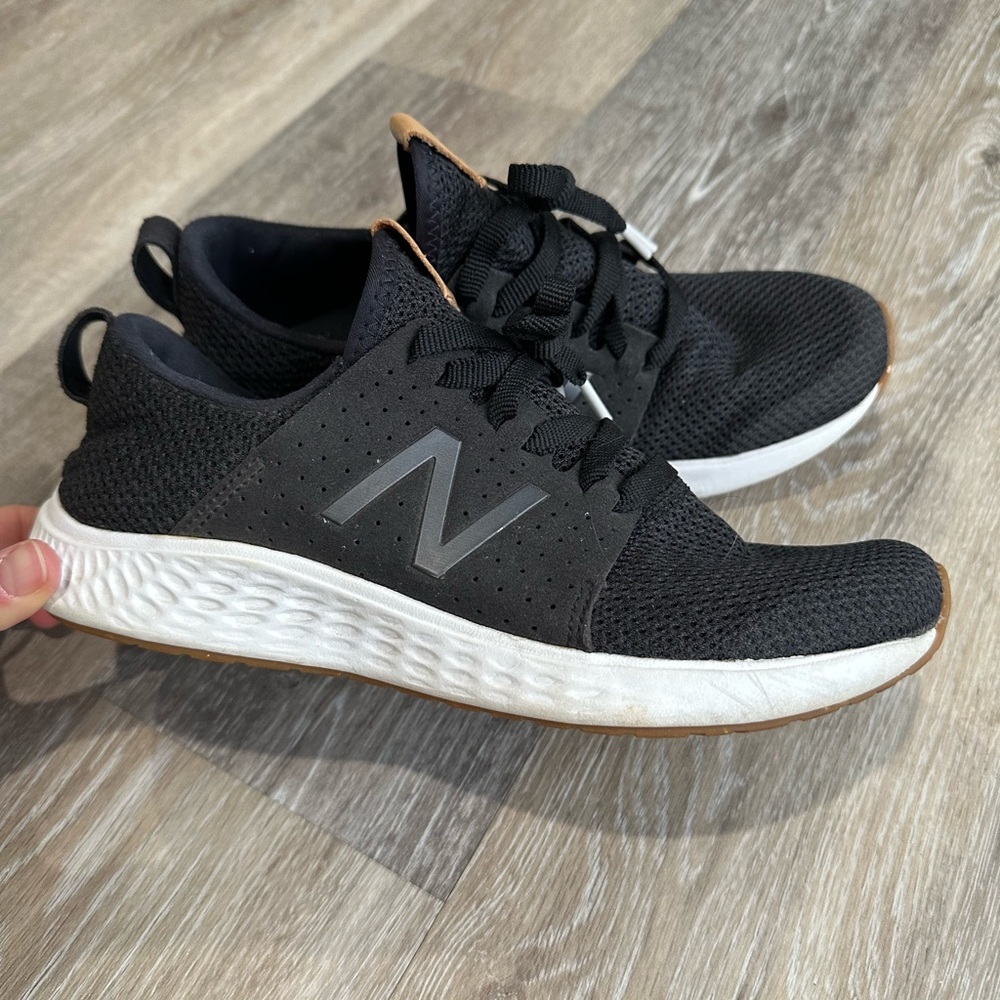 New Balance Casual Sneakers - black - size 8